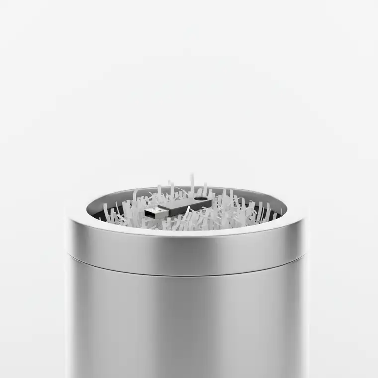 Nowoczesne biuro z uporządkowanymi stanowiskami pracy, pokazujące politykę czystego biurka i bezpieczeństwo danych w firmie